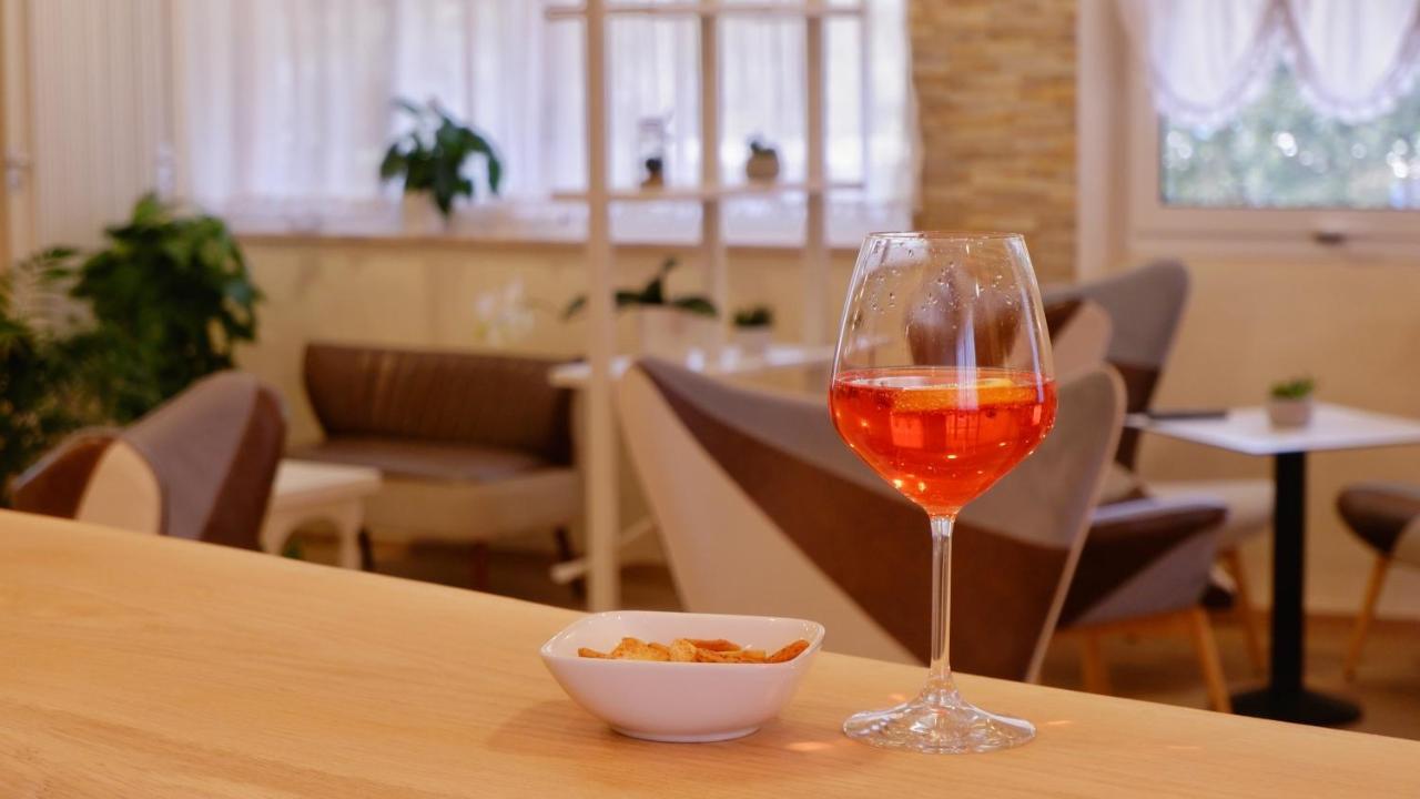 Hotel Venezuela Lido di Jesolo Eksteriør bilde