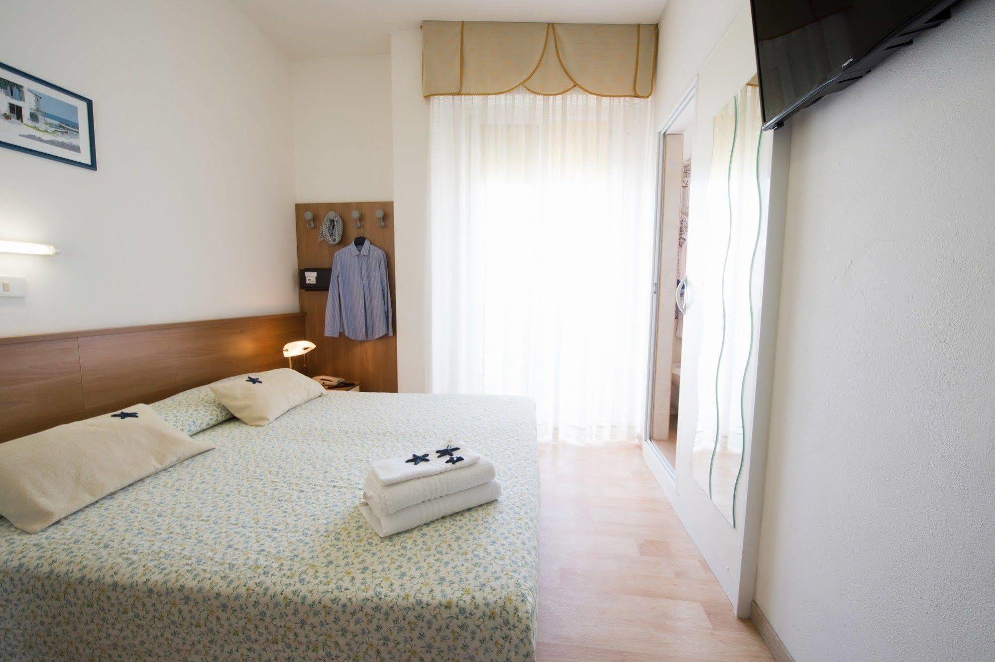 Hotel Venezuela Lido di Jesolo Eksteriør bilde